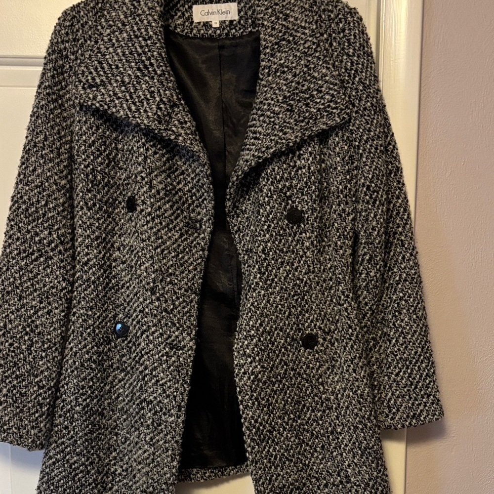Calvin Klein Women's Textured Black and Gray Pea Coat